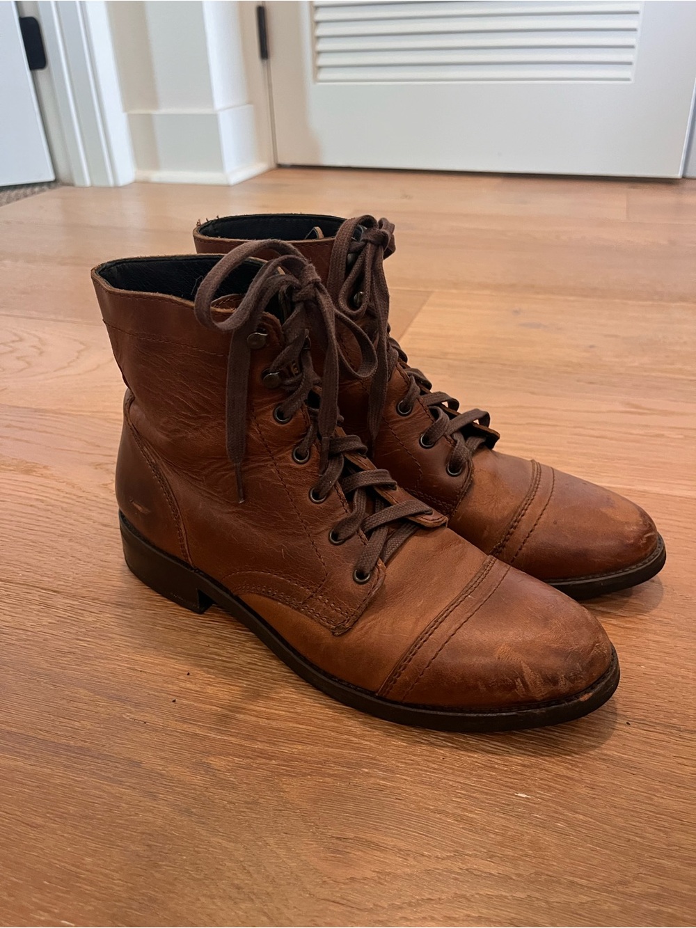 THURSDAY BOOT CO. Women Brown Leather Captain Boots Fisherman Academia Preppy 9